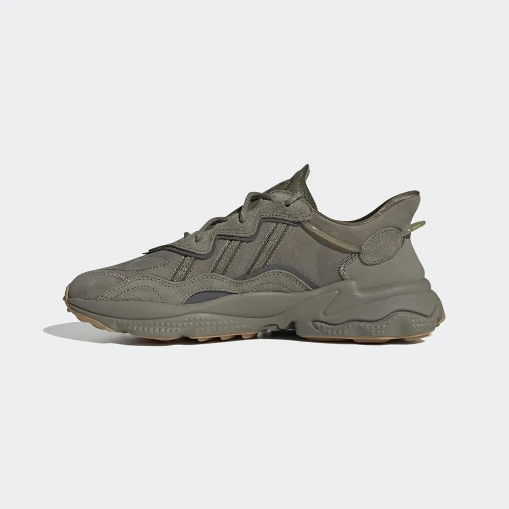 adidas Originals Men's Ozweego Sneaker