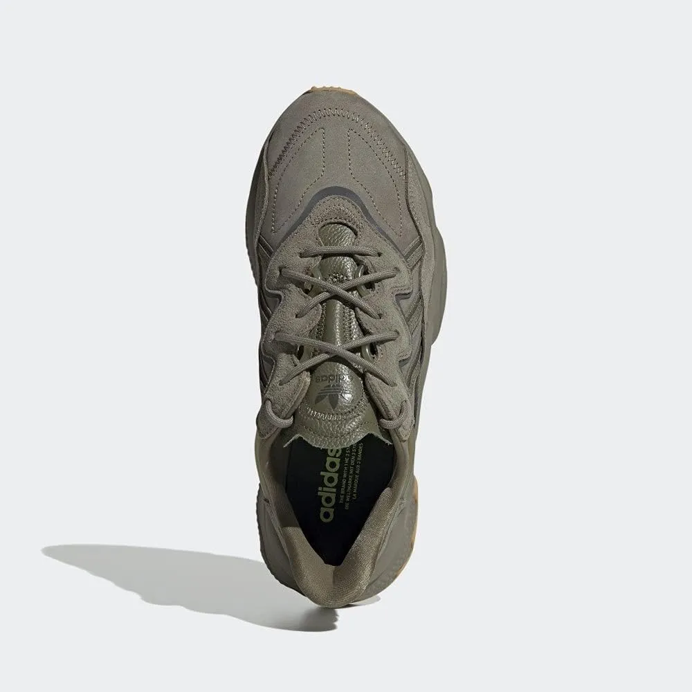 adidas Originals Men's Ozweego Sneaker