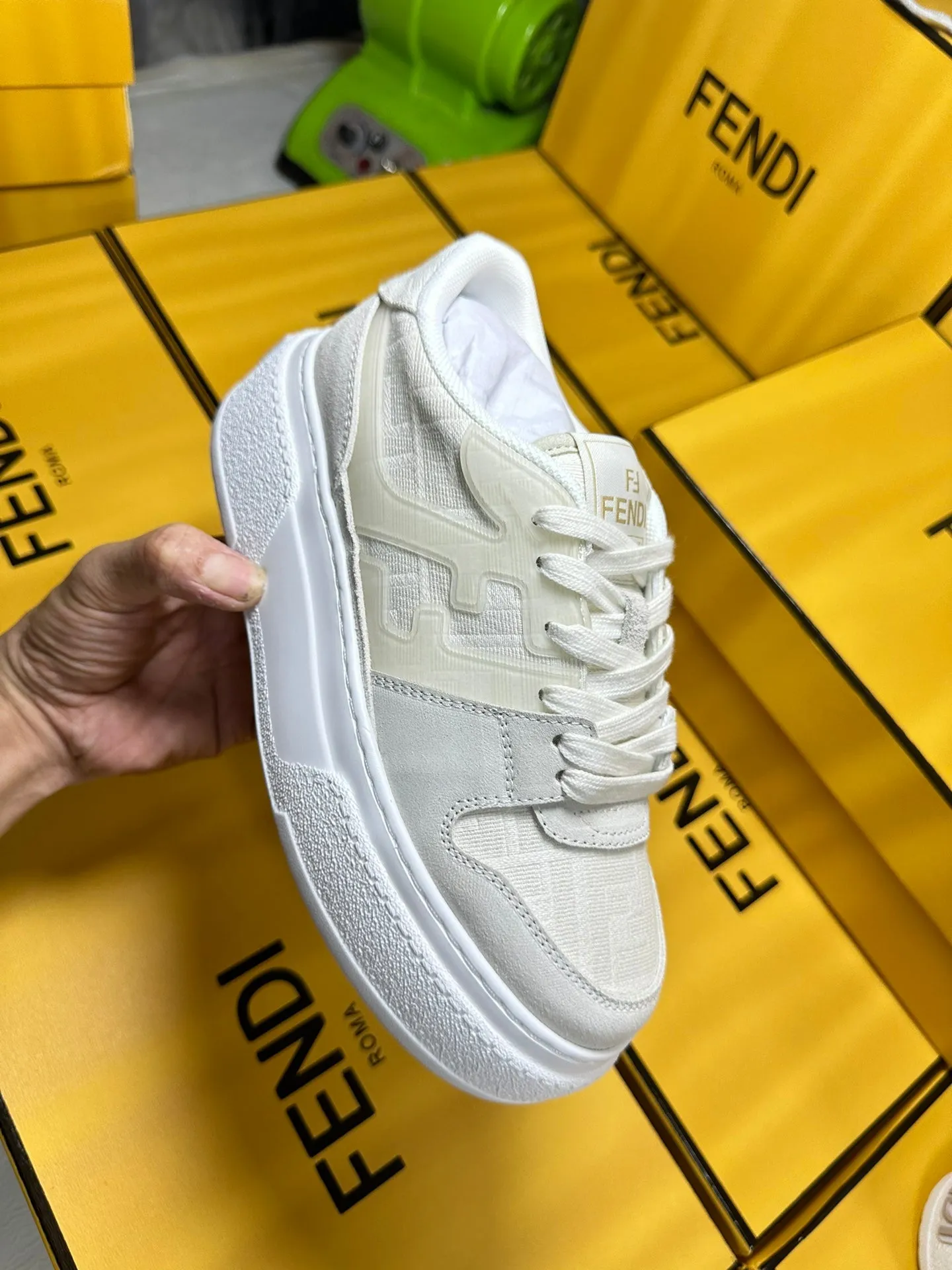 AND WHITE FENDI High-performance Large variety FENDI THICK-SOLDED IN SNEAKER SUEDE FABRIC MONOGRAM