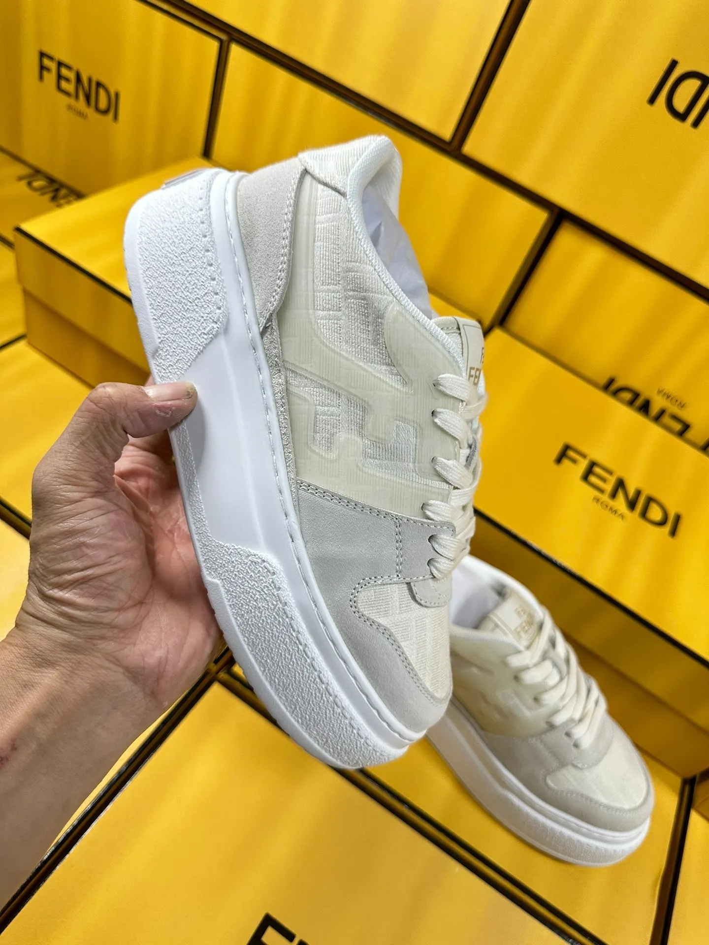AND WHITE FENDI High-performance Large variety FENDI THICK-SOLDED IN SNEAKER SUEDE FABRIC MONOGRAM