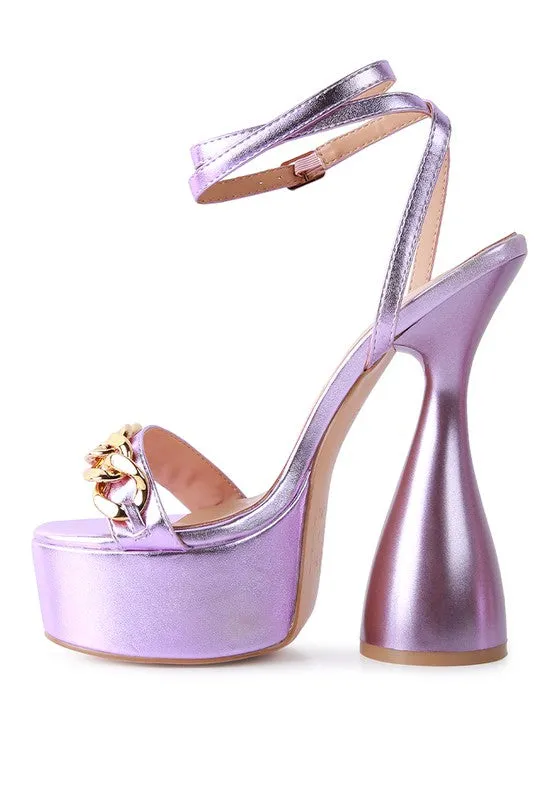 Brattitude METALLIC HIGH PLATFORM CHUNKY SANDALS