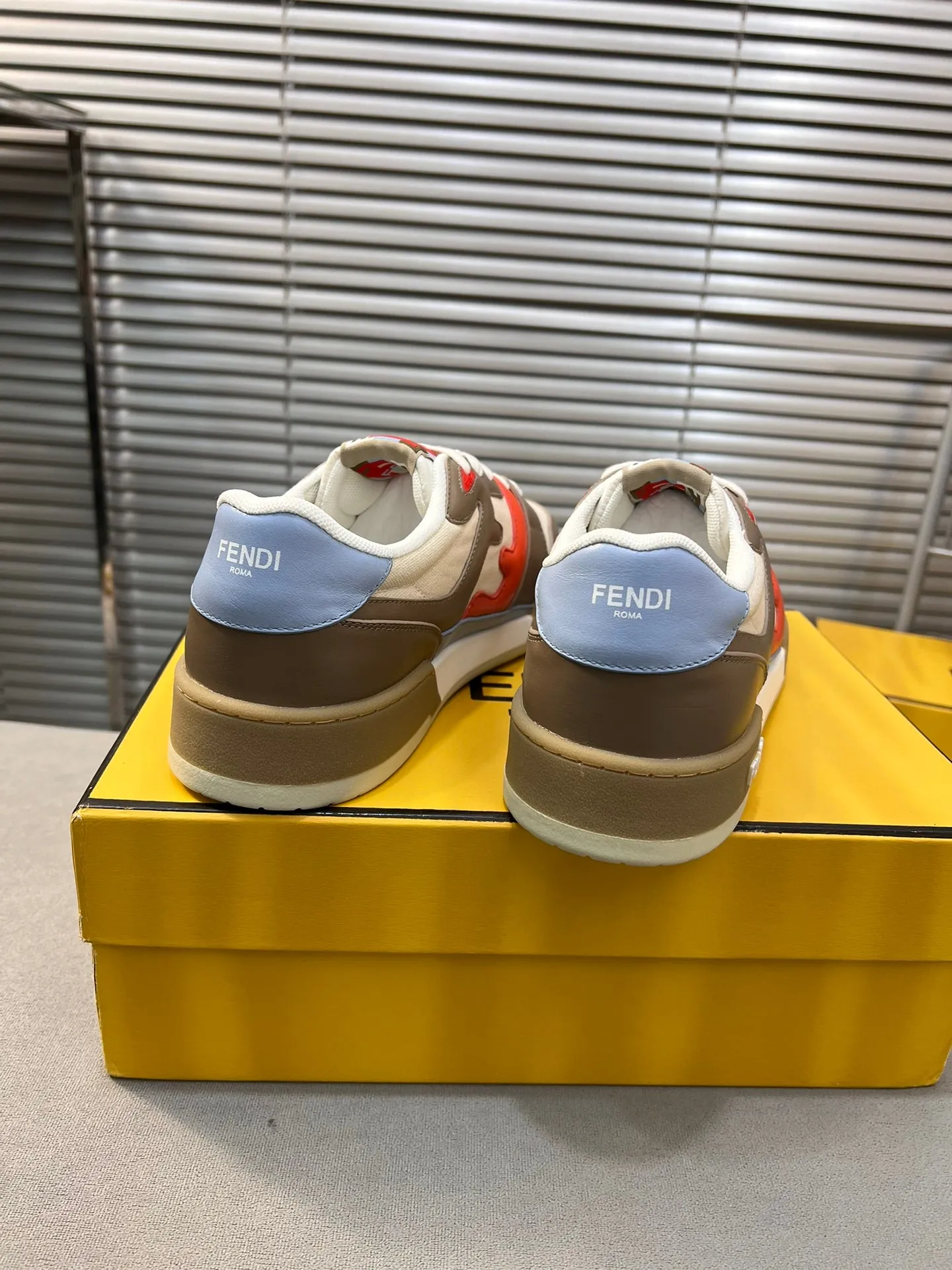 CALFSKIN FENDI MATCH BROWN LOW COFFEE Value-based AND FENDI MESH TOPS WHITE MIX Seasonal clearance IN