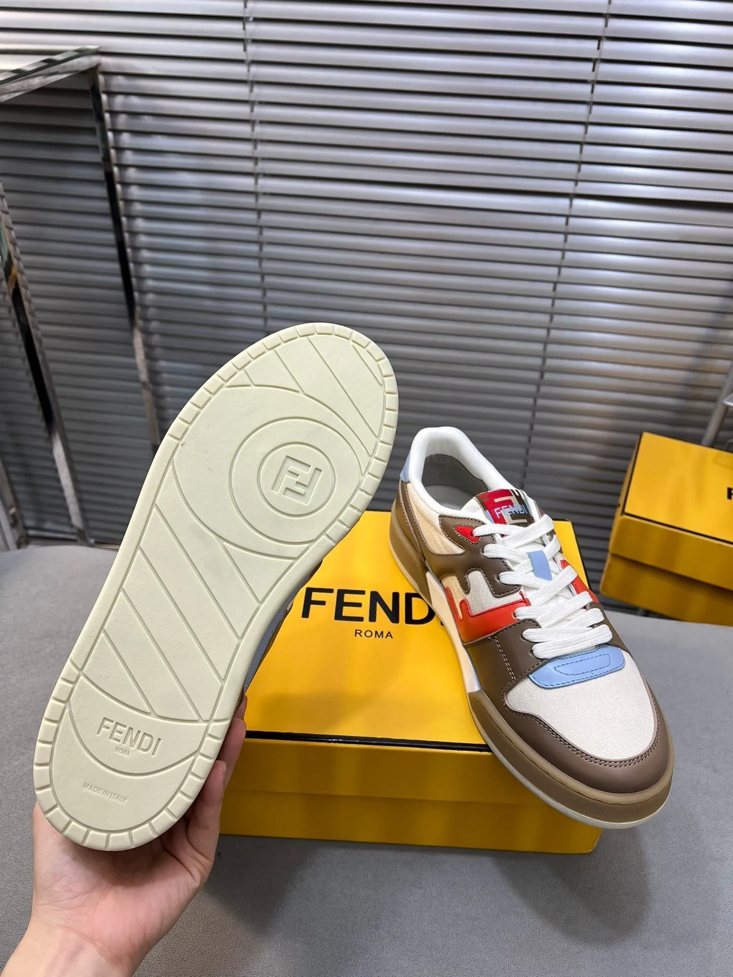 CALFSKIN FENDI MATCH BROWN LOW COFFEE Value-based AND FENDI MESH TOPS WHITE MIX Seasonal clearance IN
