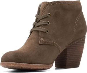 Clarks Bergen Lace Dark Olive Suede 8 B (M)