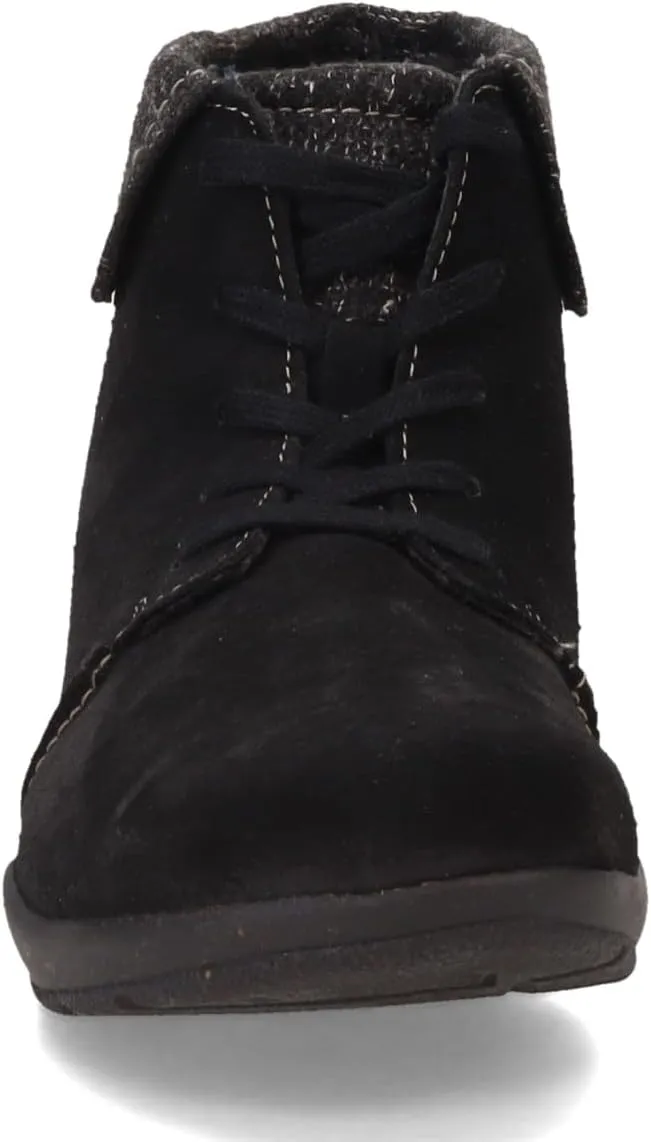 Clarks Women's Roseville Lace Ankle Boot