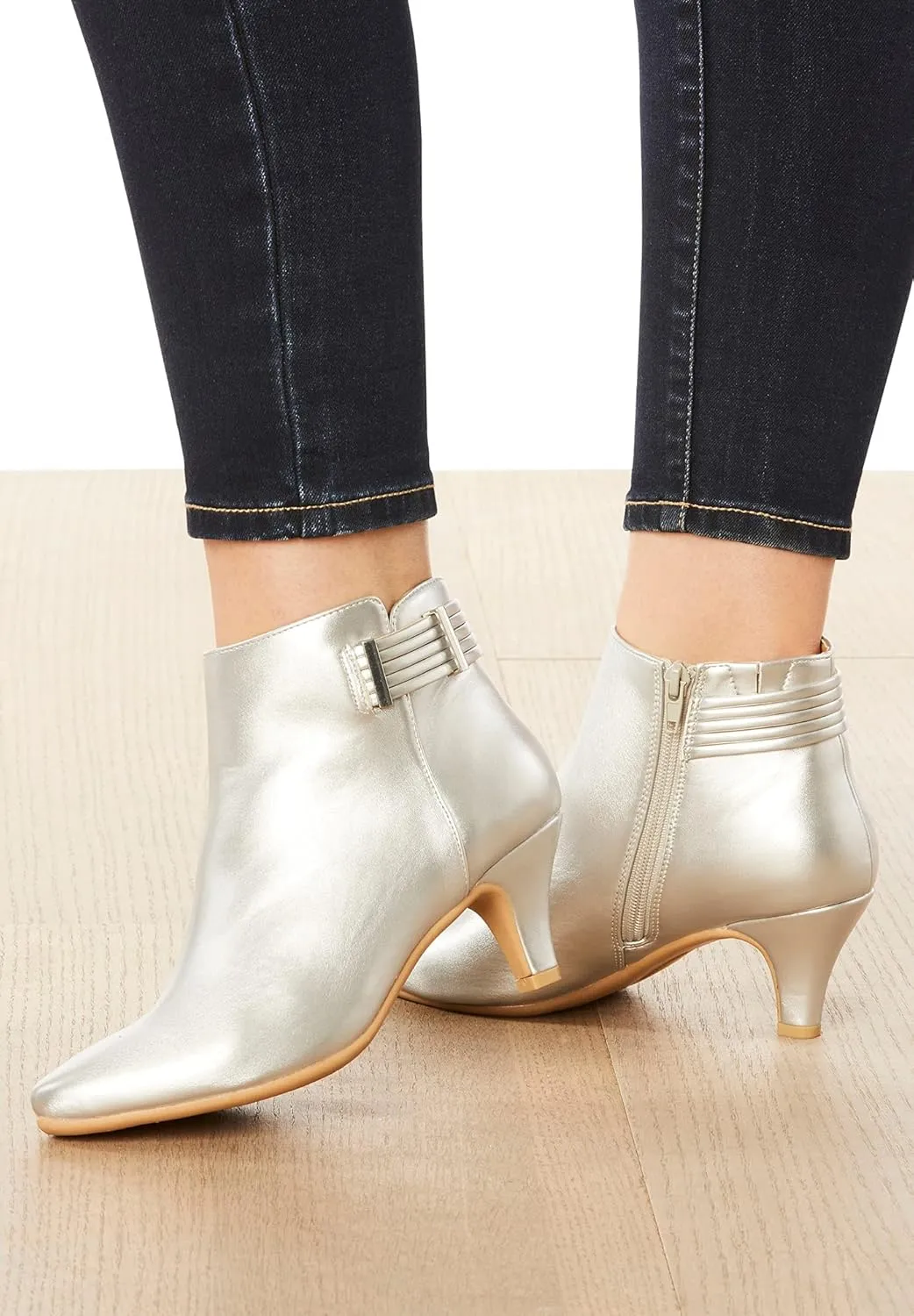 Comfortview Women's Wide Width The Decima Bootie