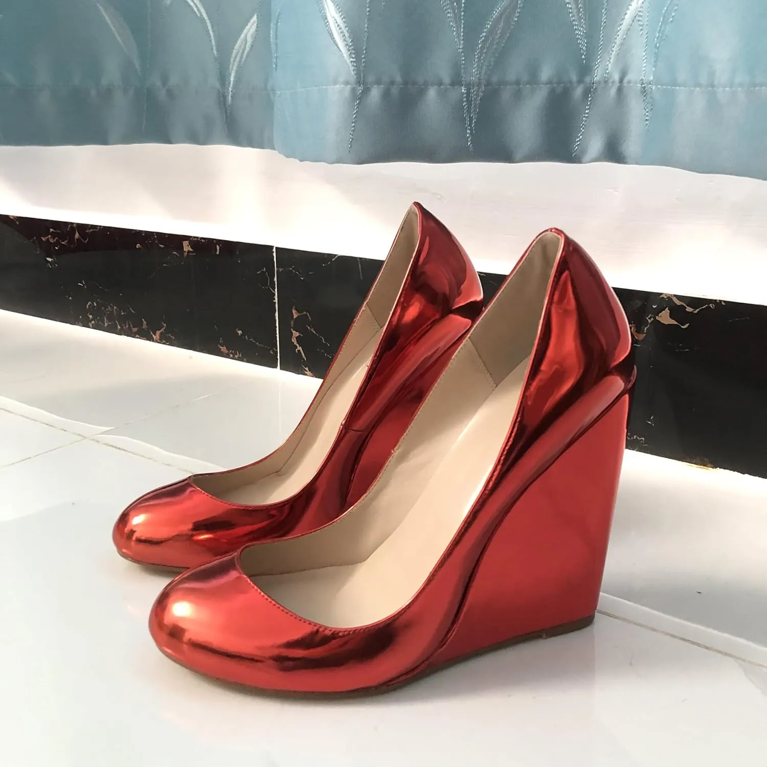 Fashion Women's Wedge Heels Shiny Red Metallic Round Toe High Heel Pumps Ladies Party Wedding Evening Wedges Comfortable