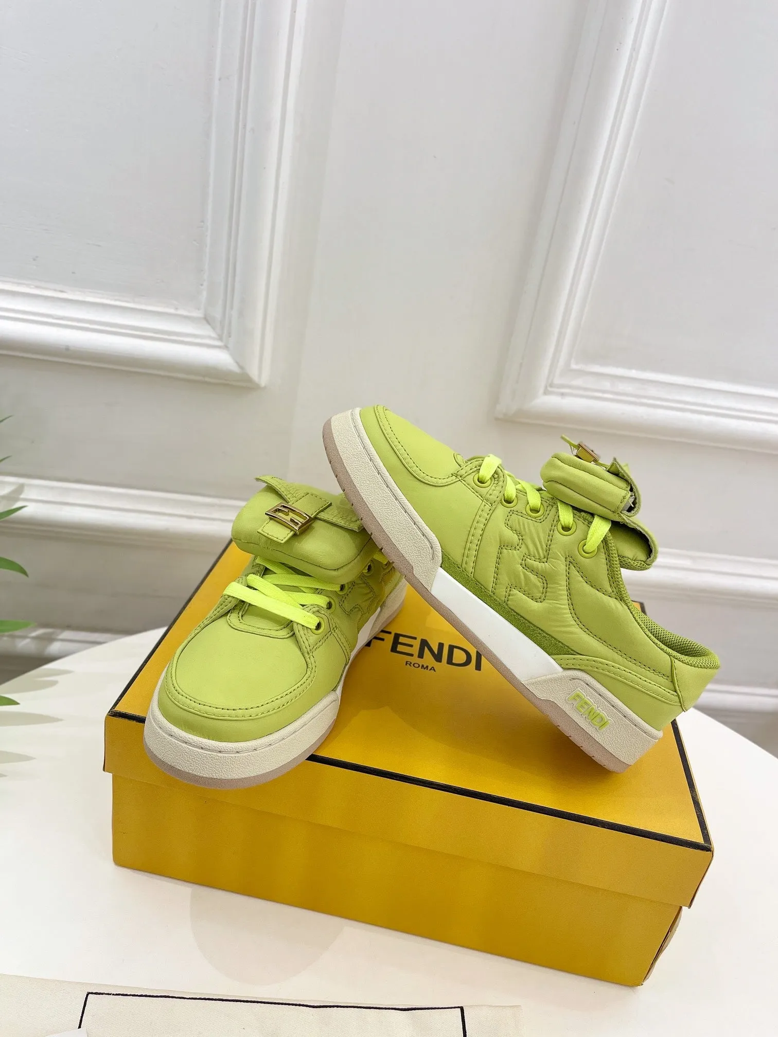 FENDI Act now IN YELLOWISH TRAINER SNEAKER Premium-grade GREEN LAMBSKIN FENDI