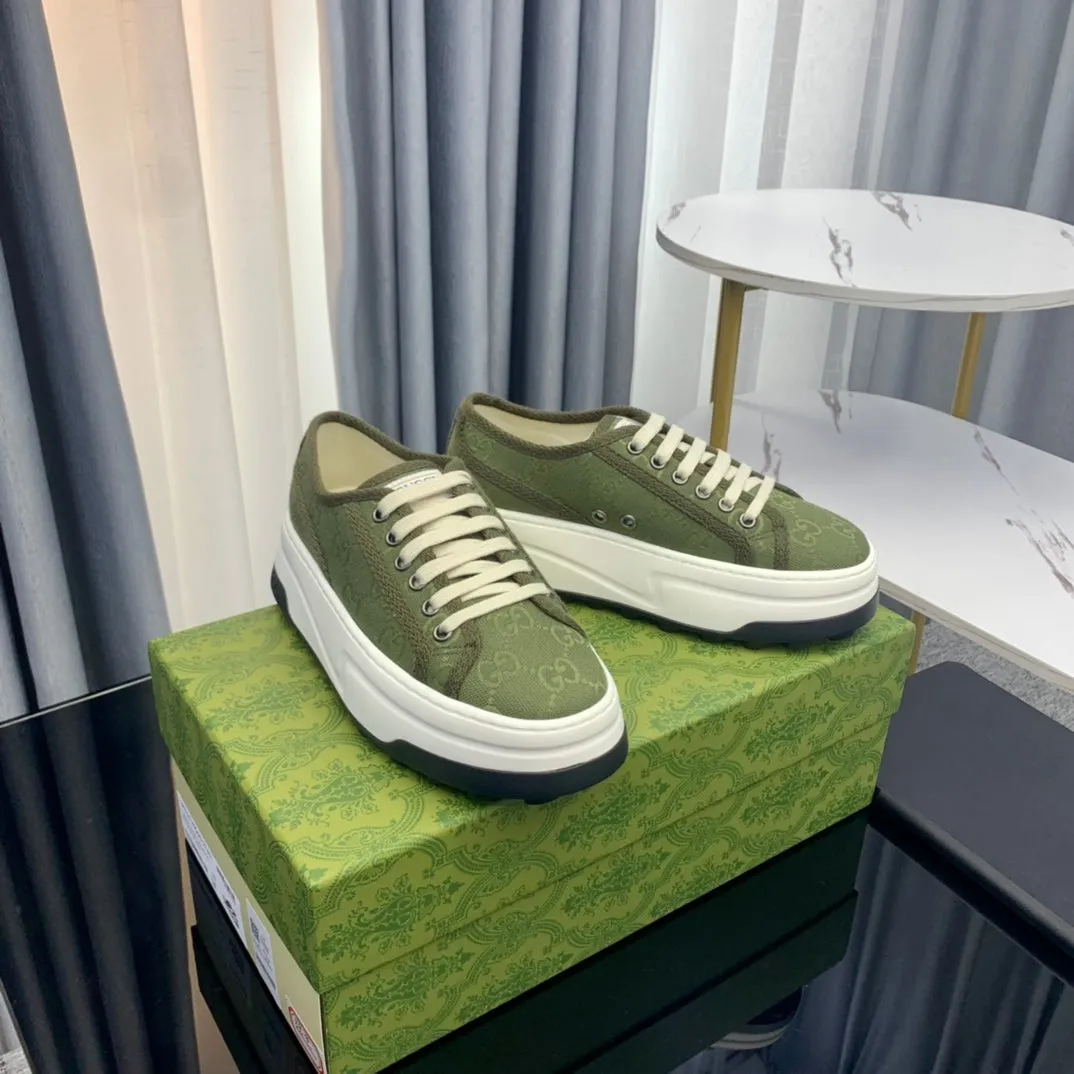 FLATFORM Feature-rich Accessible CANVAS GG GREEN SNEAKER OLIVE Gucci