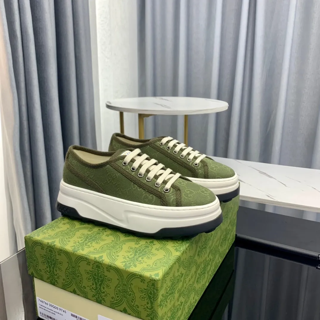 FLATFORM Feature-rich Accessible CANVAS GG GREEN SNEAKER OLIVE Gucci