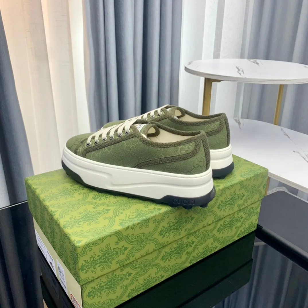 FLATFORM Feature-rich Accessible CANVAS GG GREEN SNEAKER OLIVE Gucci