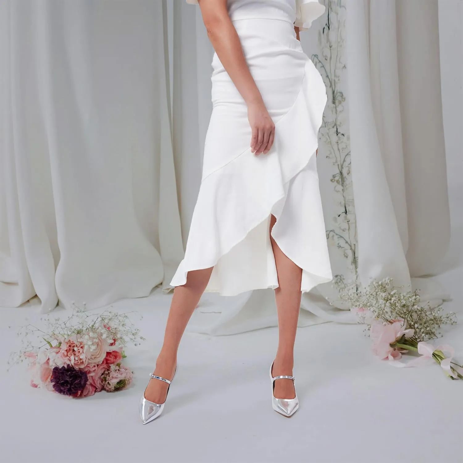 GENSHUO Women Mary Jane Pumps High Heels Pointed Closed Toe Stiletto with Strap Comfortable Vintage 3.2 Inch Office Wedding Dance Party Dress Shoes