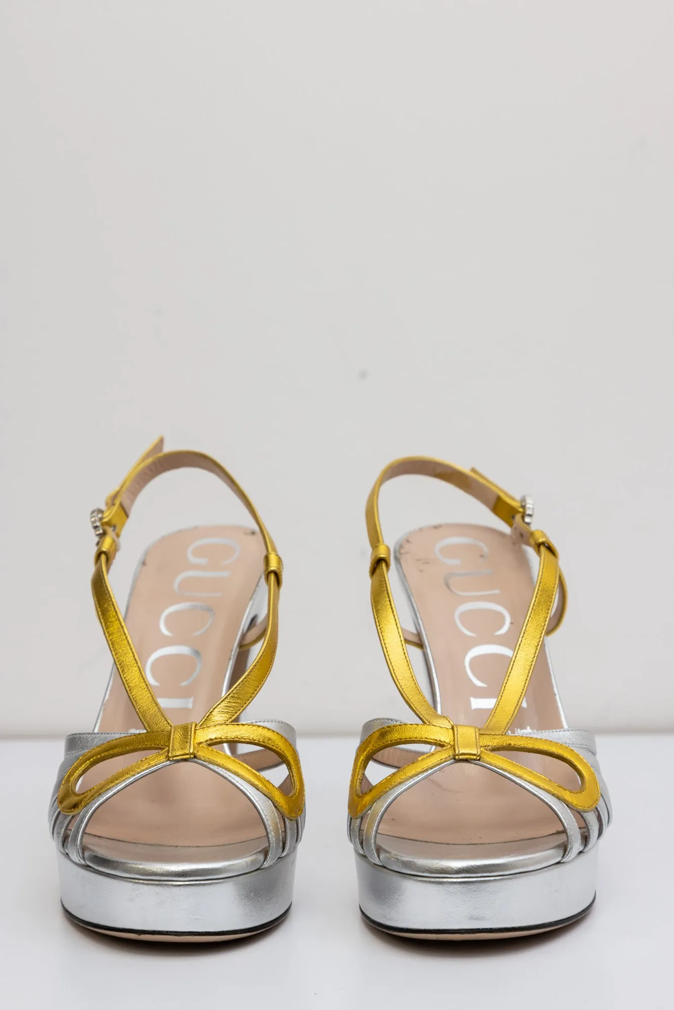 GUCCI Metallic Silver Calf Leather Sandals