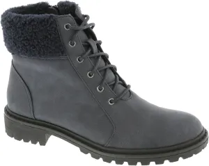 Masseys Women's Hazel Lace-Up Lug Sole Boot