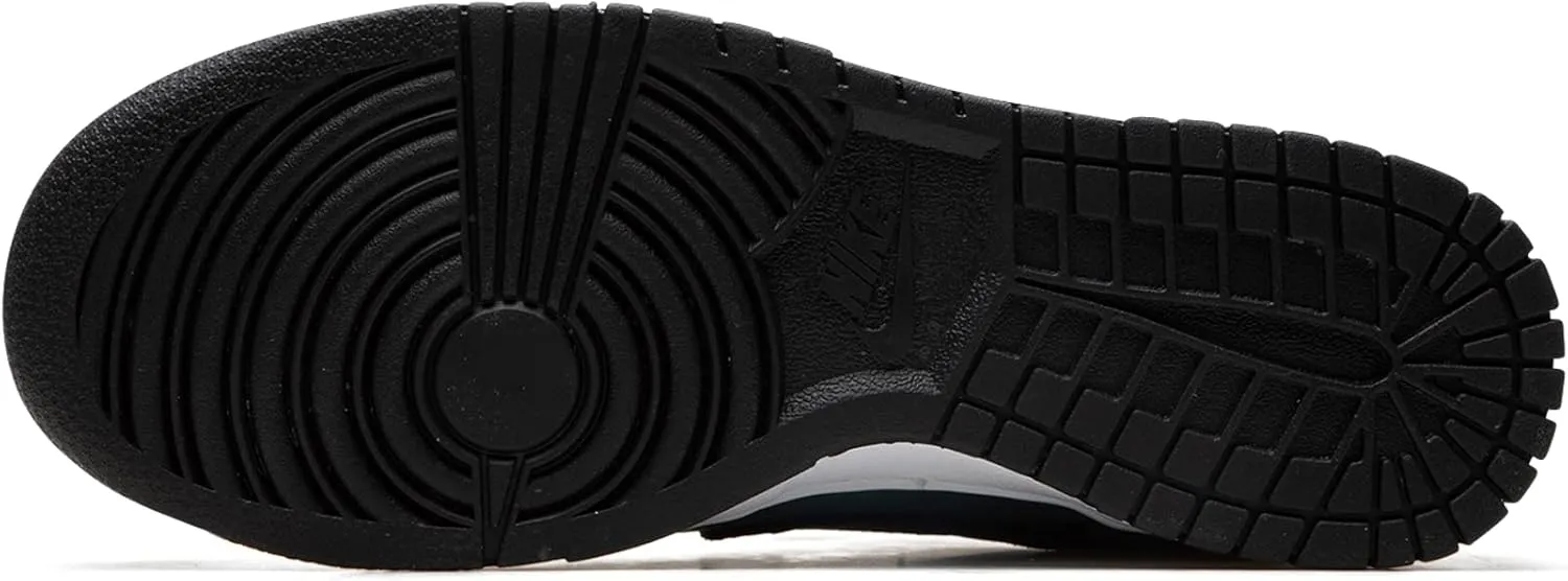 Nike mens Sneaker