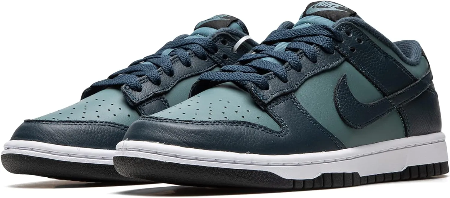Nike mens Sneaker