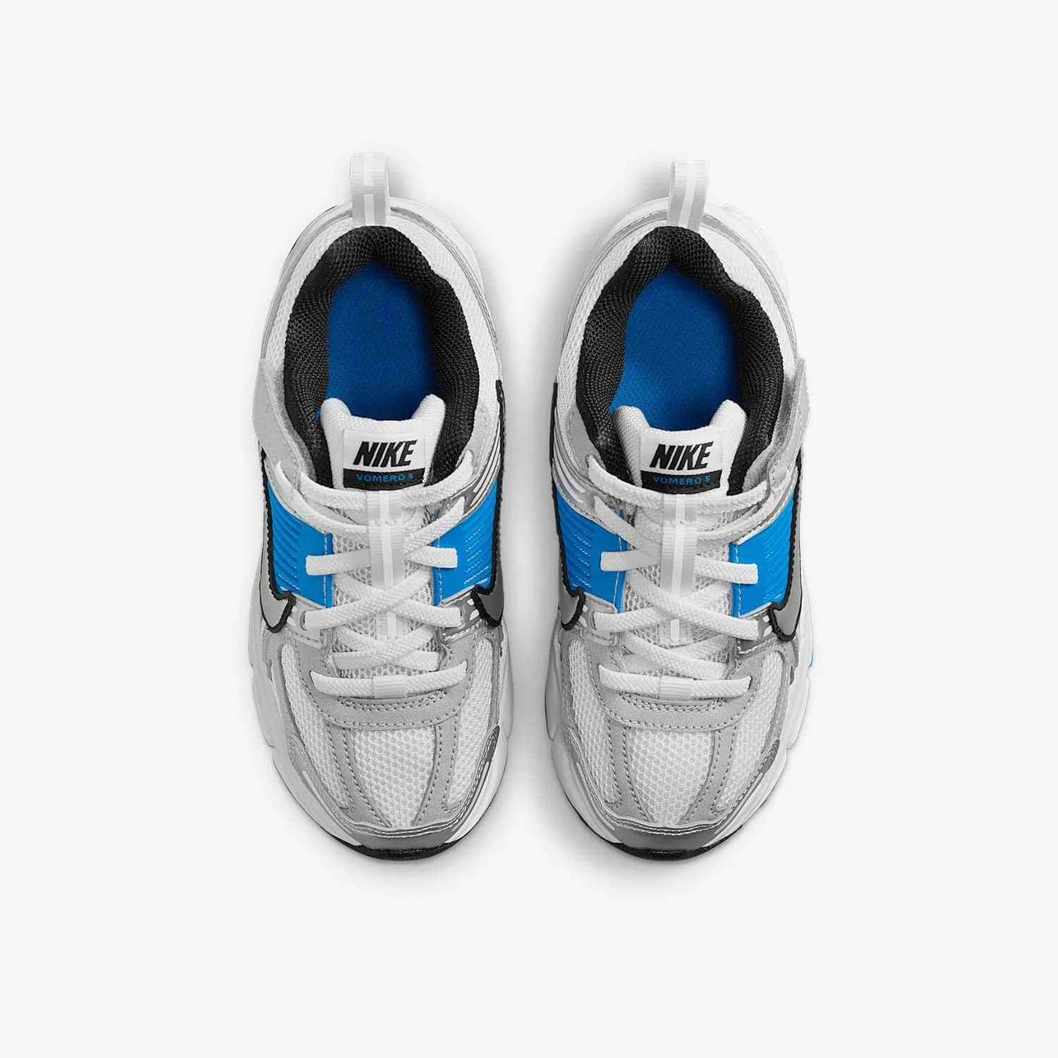 Nike Vomero 5 Little Kids' Shoes (HF6999-105, White/Light Photo Blue/Black/Metallic Silver)