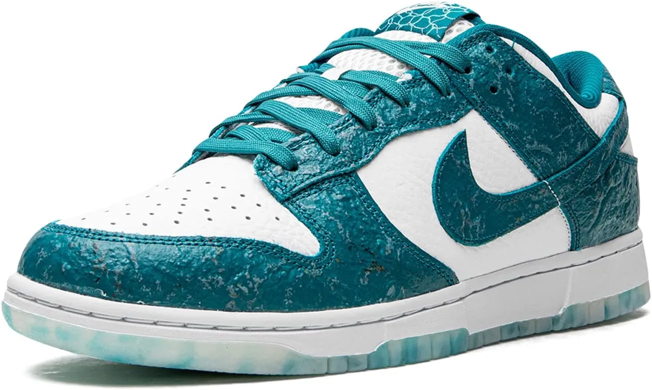 Nike womens Sneaker
