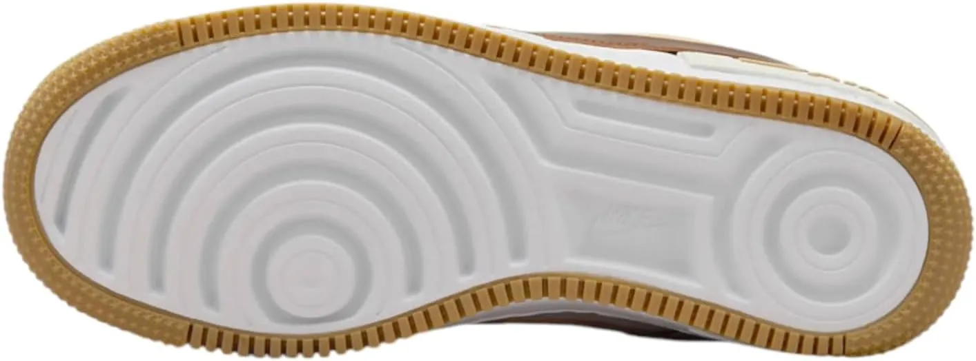 NIKE Women's Sneaker