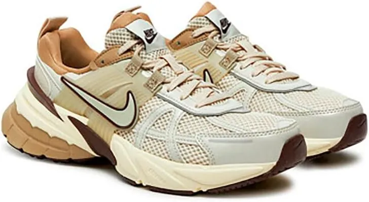 Nike Women's V2k Run Shoes