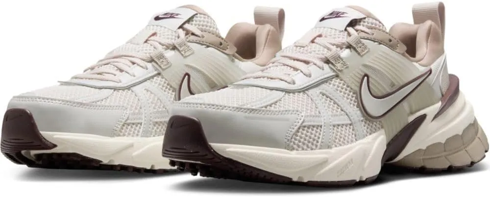 Nike Women's V2k Run Shoes