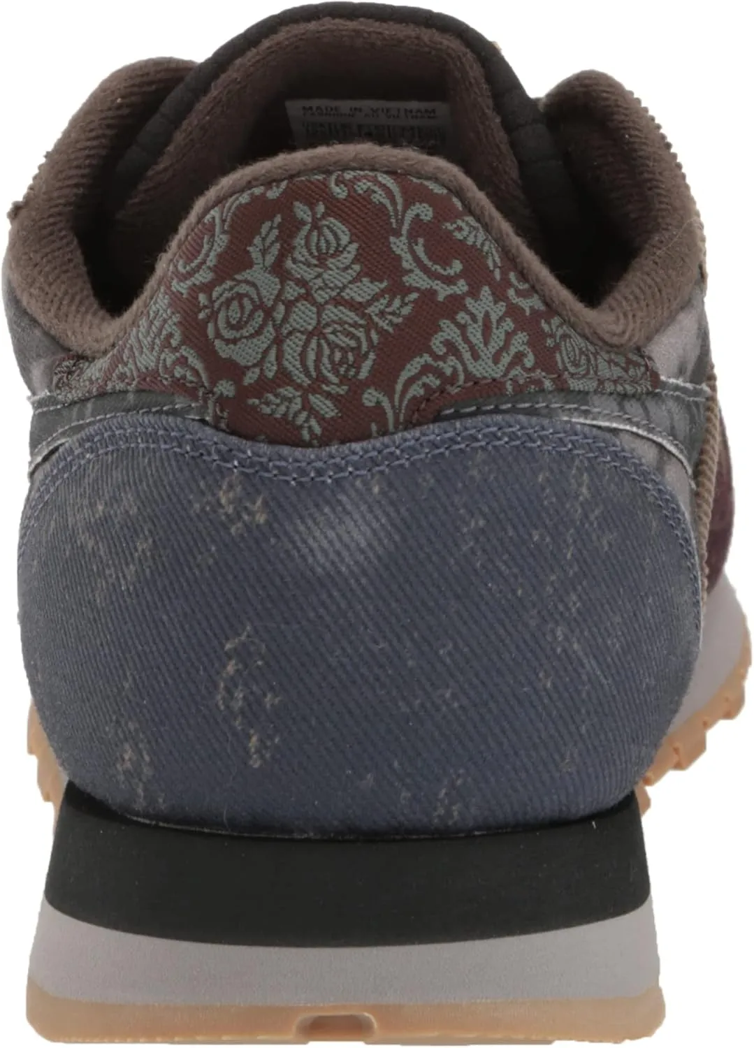 Reebok Unisex-Adult Classic Leather Sneaker