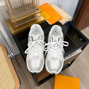 RUN Great price SNEAKER WHITE Vuitton Popular choice Louis 55