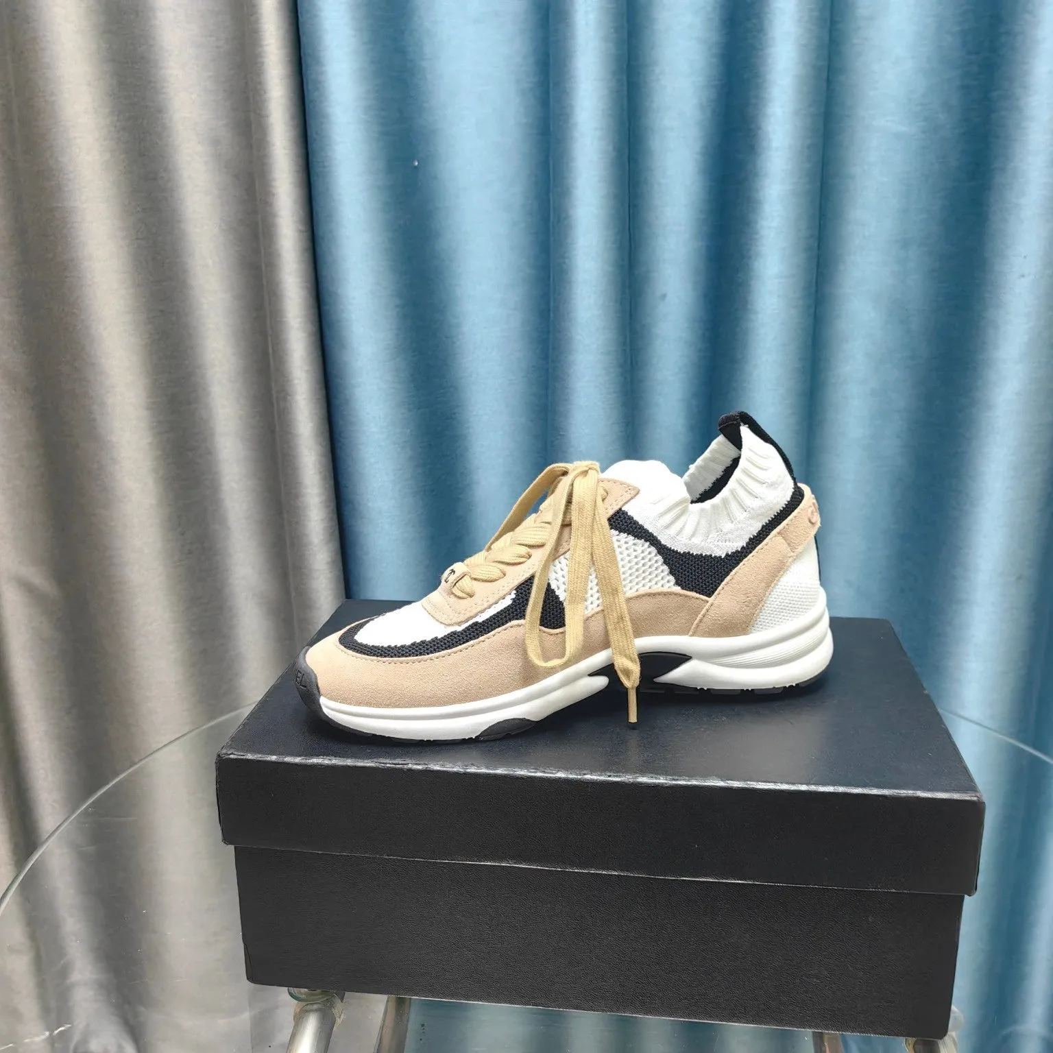 Sneaker Beige Polyester Mesh Fabric Discounted rates Suede White And CHANEL Helpful