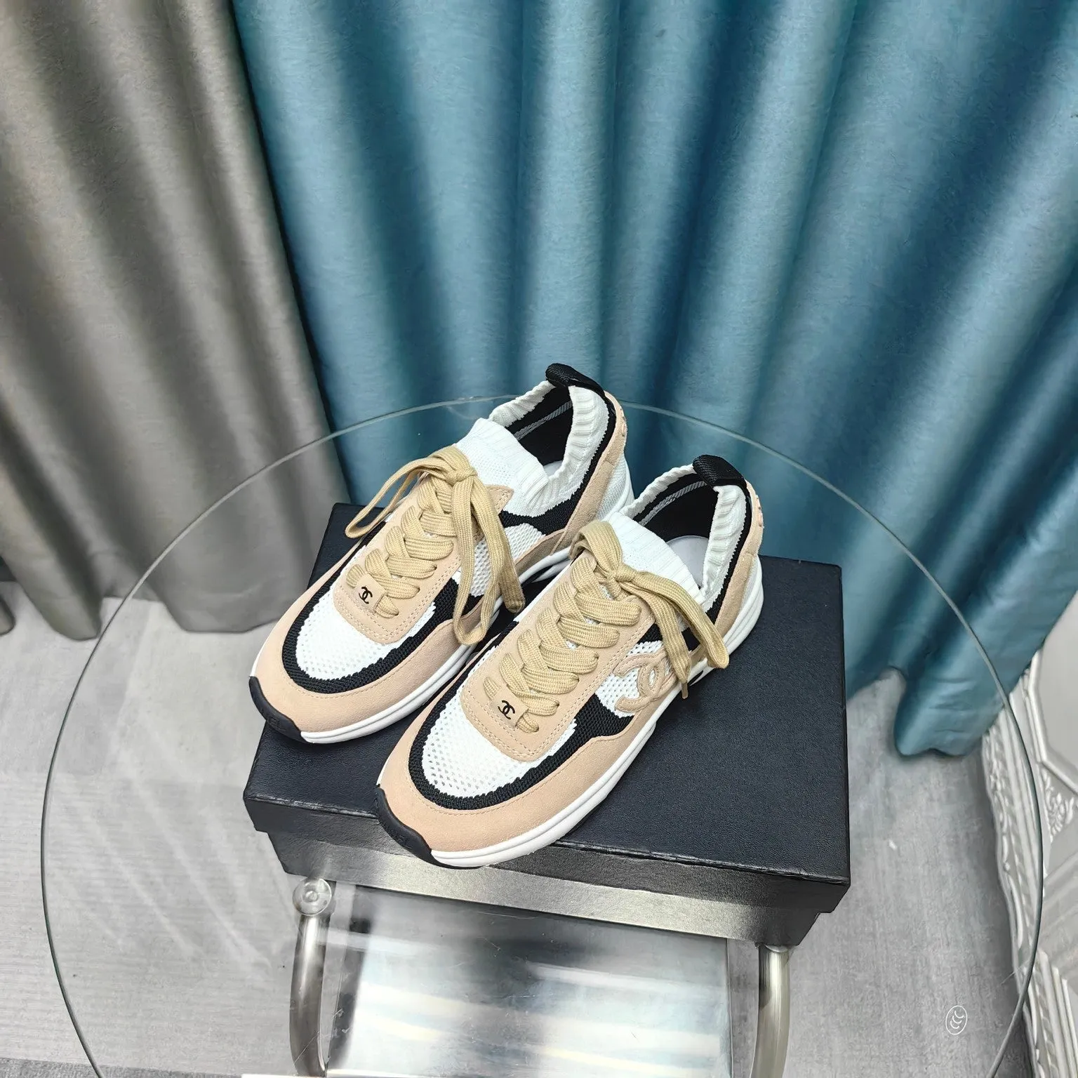 Sneaker Beige Polyester Mesh Fabric Discounted rates Suede White And CHANEL Helpful
