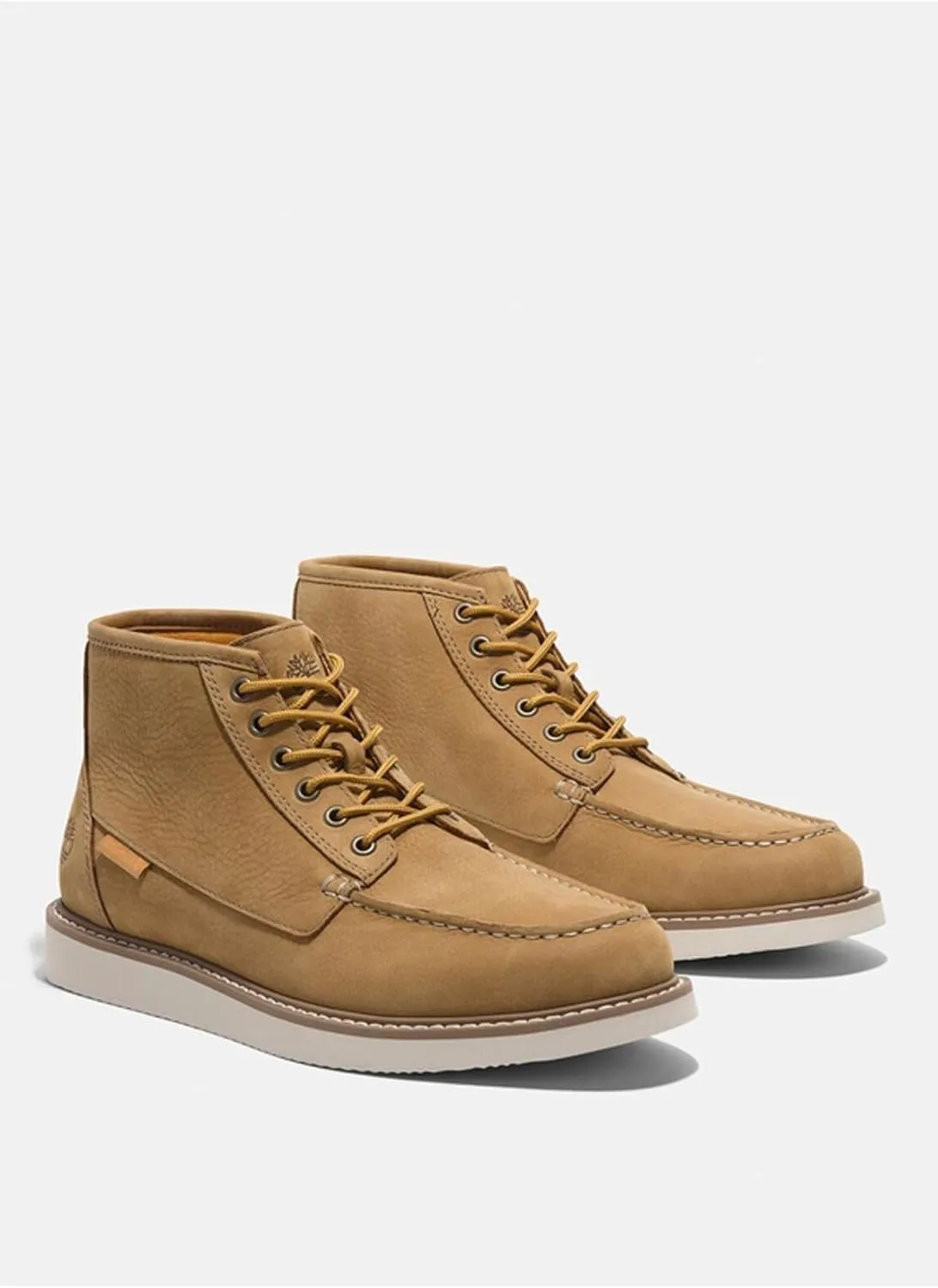 Timberland Newmarket Mid Lace-Up Chukka Boot
