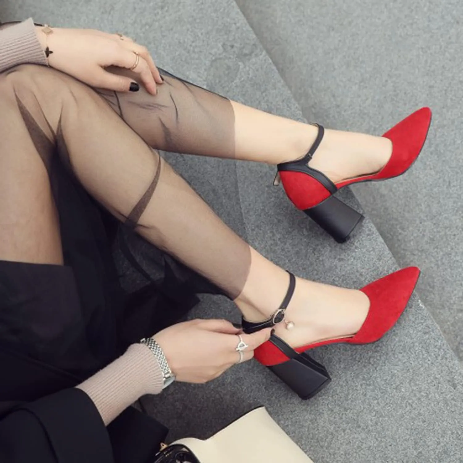 Womens Suede Leather Pointed Toe Pumps Classic Chunky Block Mid Heel Heels Casual Ankle Strap High Heel Ladies Office Dress Shoes