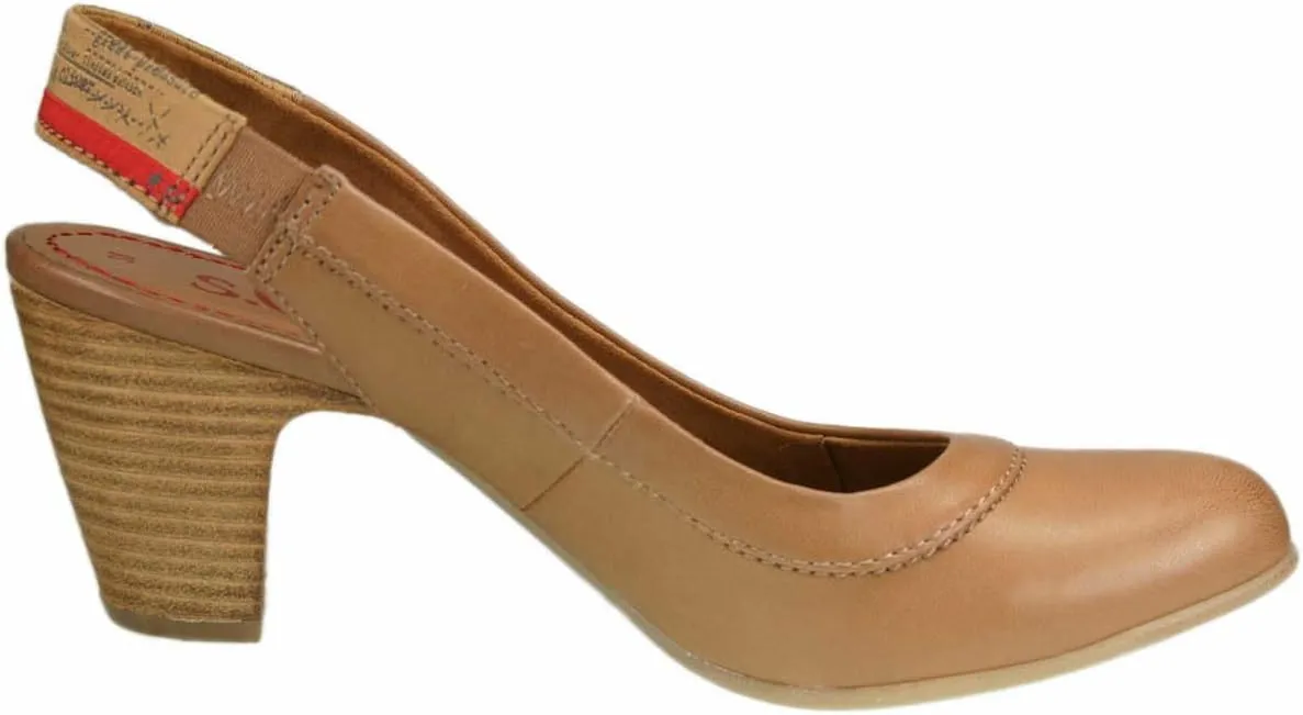 Women's Undercut Ankle Strap Shoes